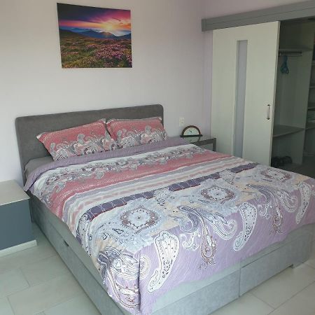 Pearl Sunshine Appartments Primorsko Eksteriør bilde