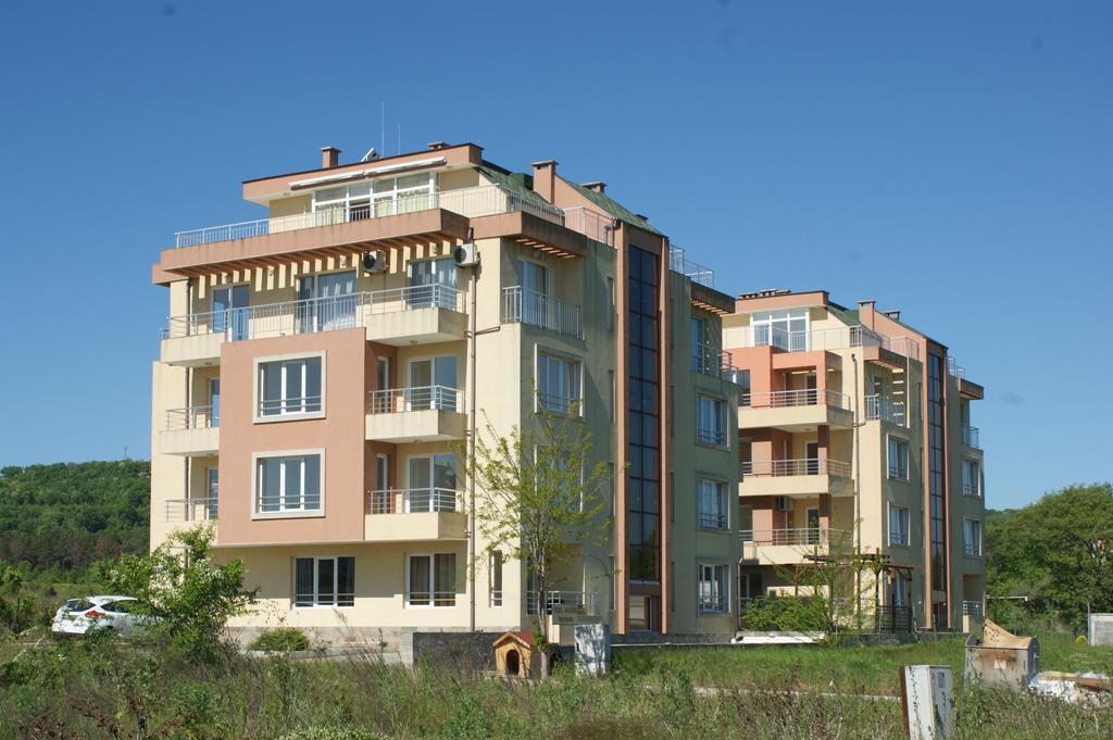 Pearl Sunshine Appartments Primorsko Eksteriør bilde